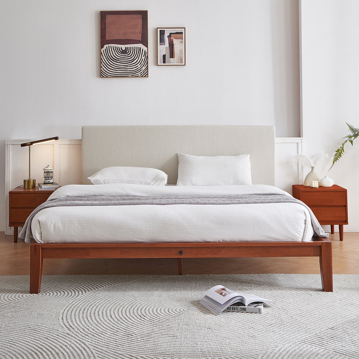 The Charm 2.0 Bed