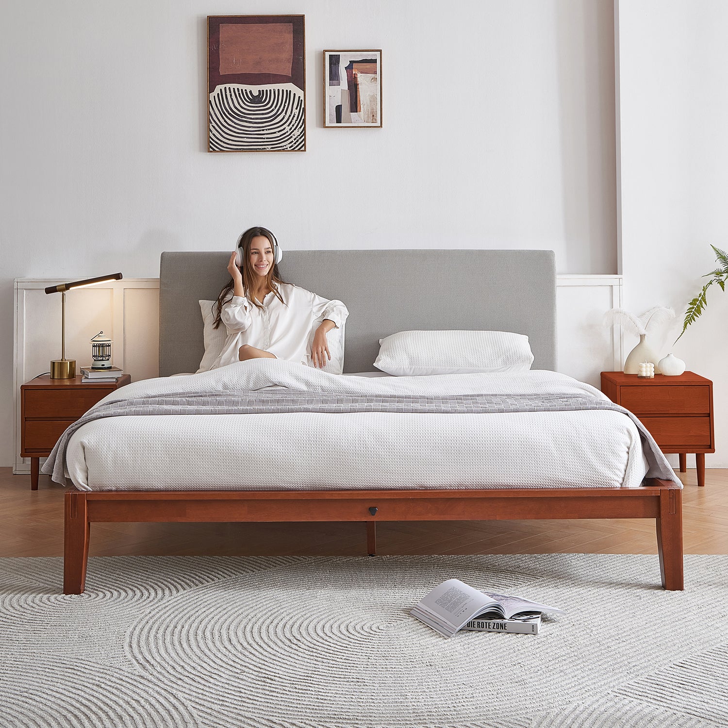 The Charm 2.0 Bed