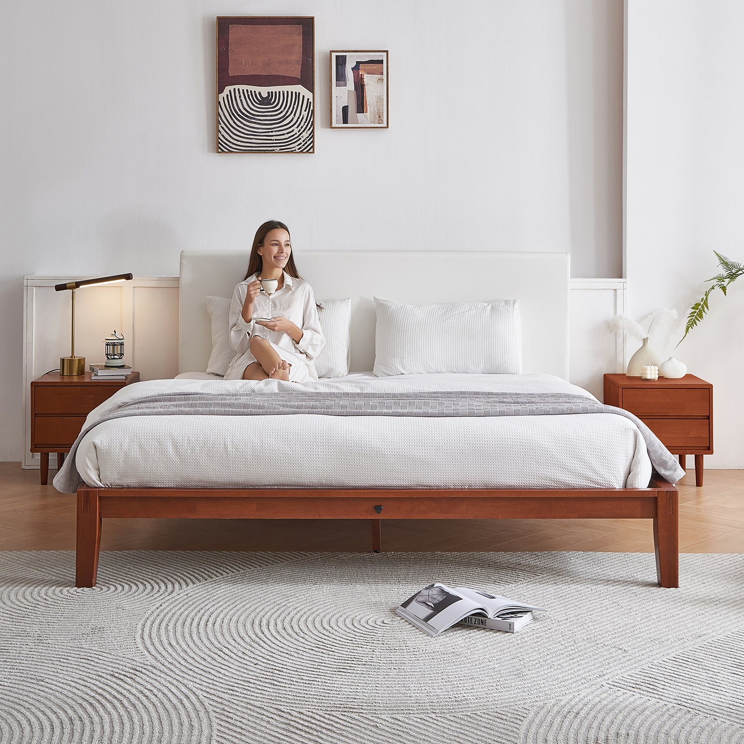 The Charm 2.0 Bed