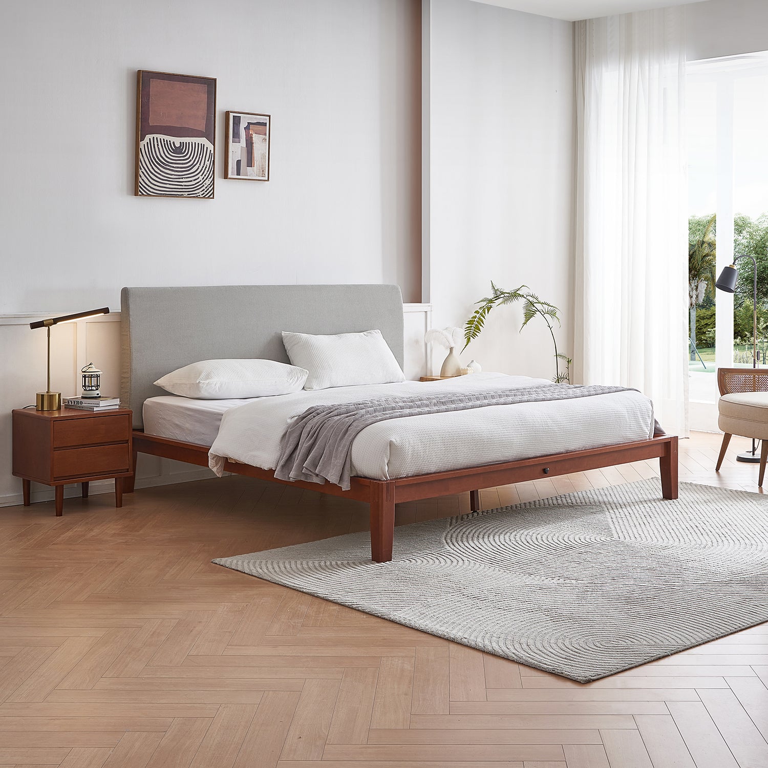 The Charm 2.0 Bed