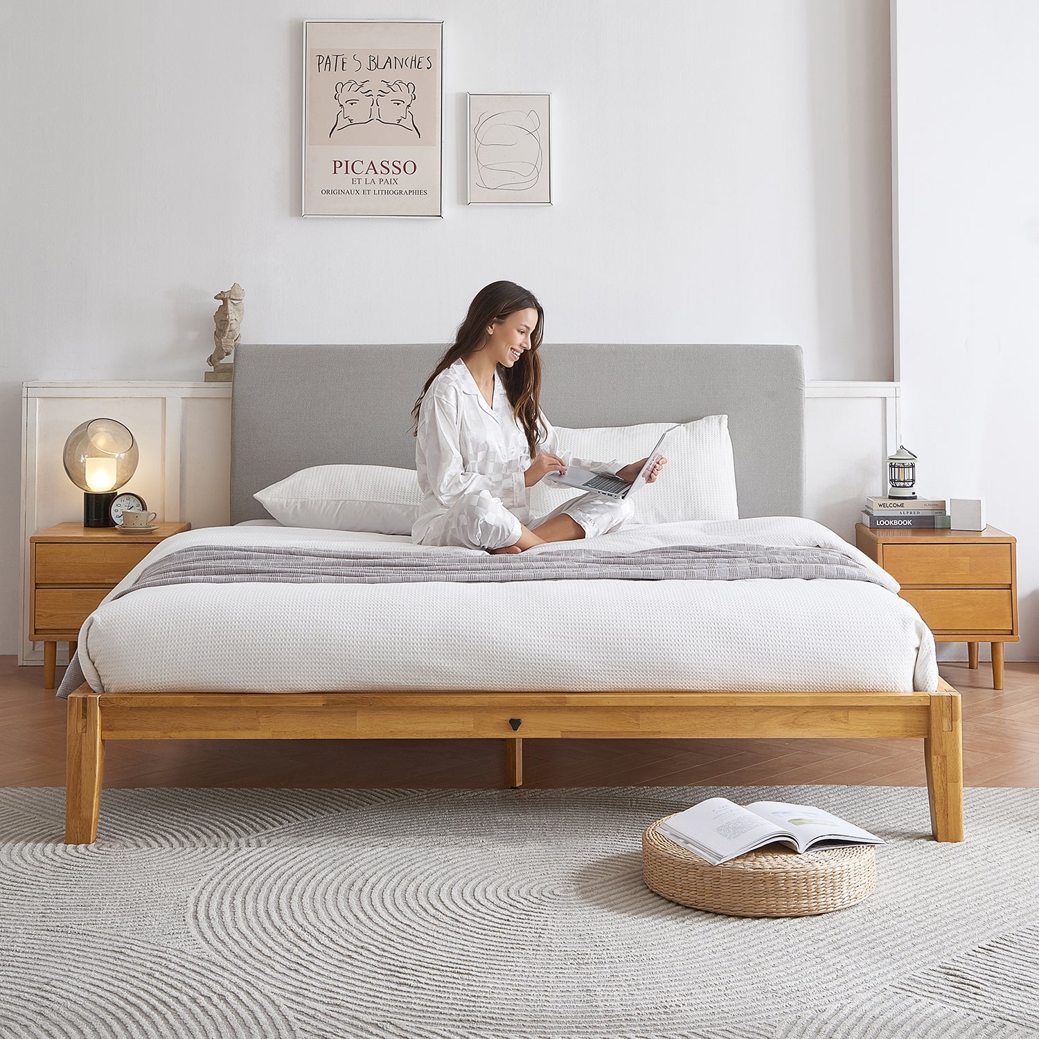 The Charm 2.0 Bed