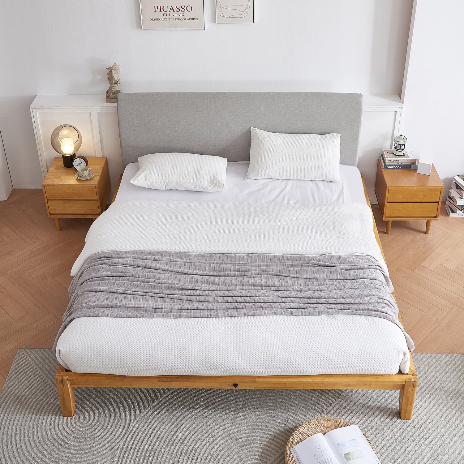 The Charm 2.0 Bed