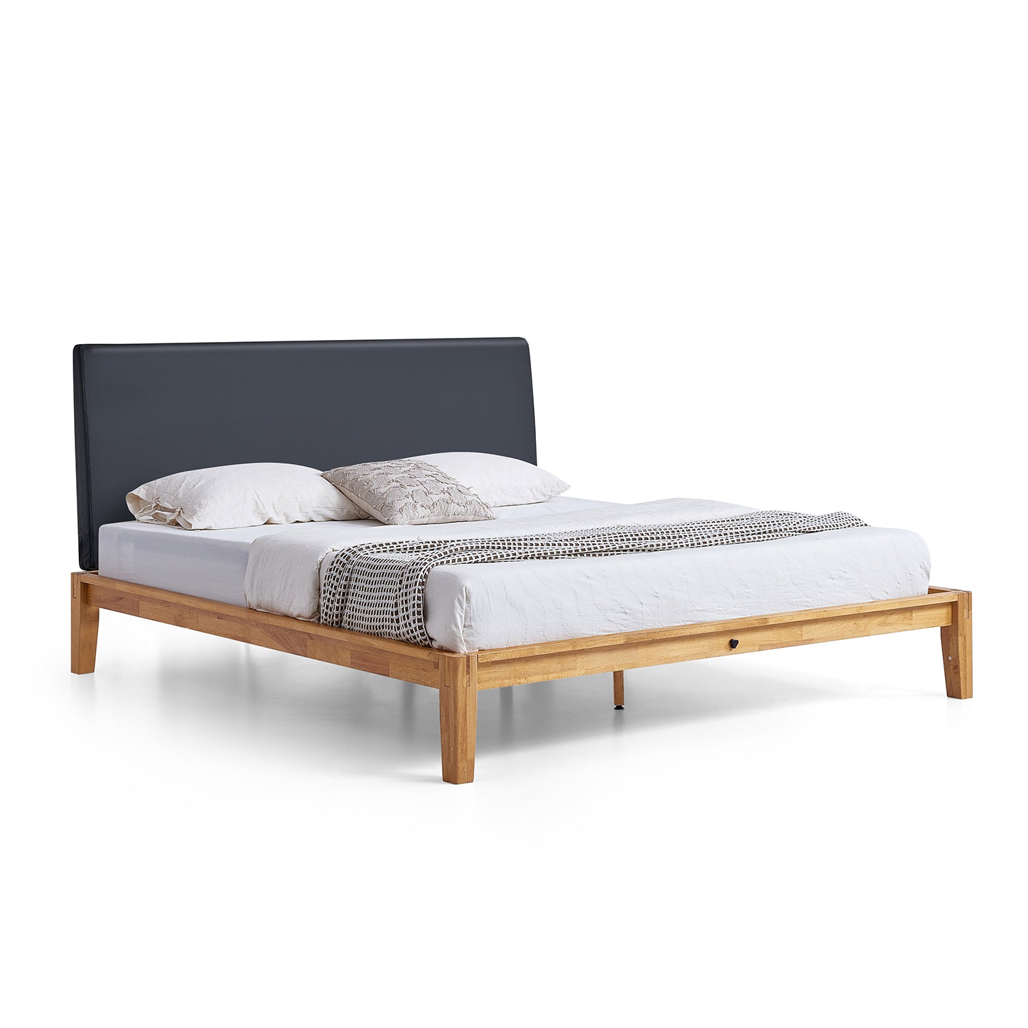 The Charm 2.0 Bed