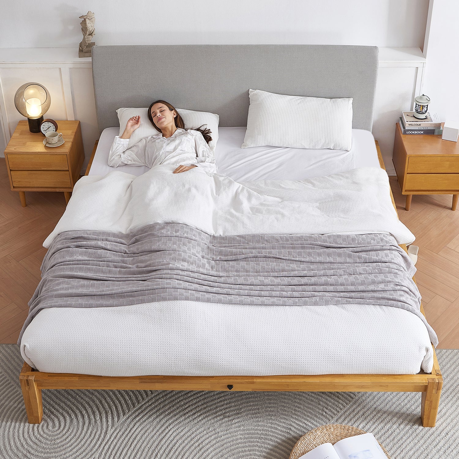 The Charm 2.0 Bed