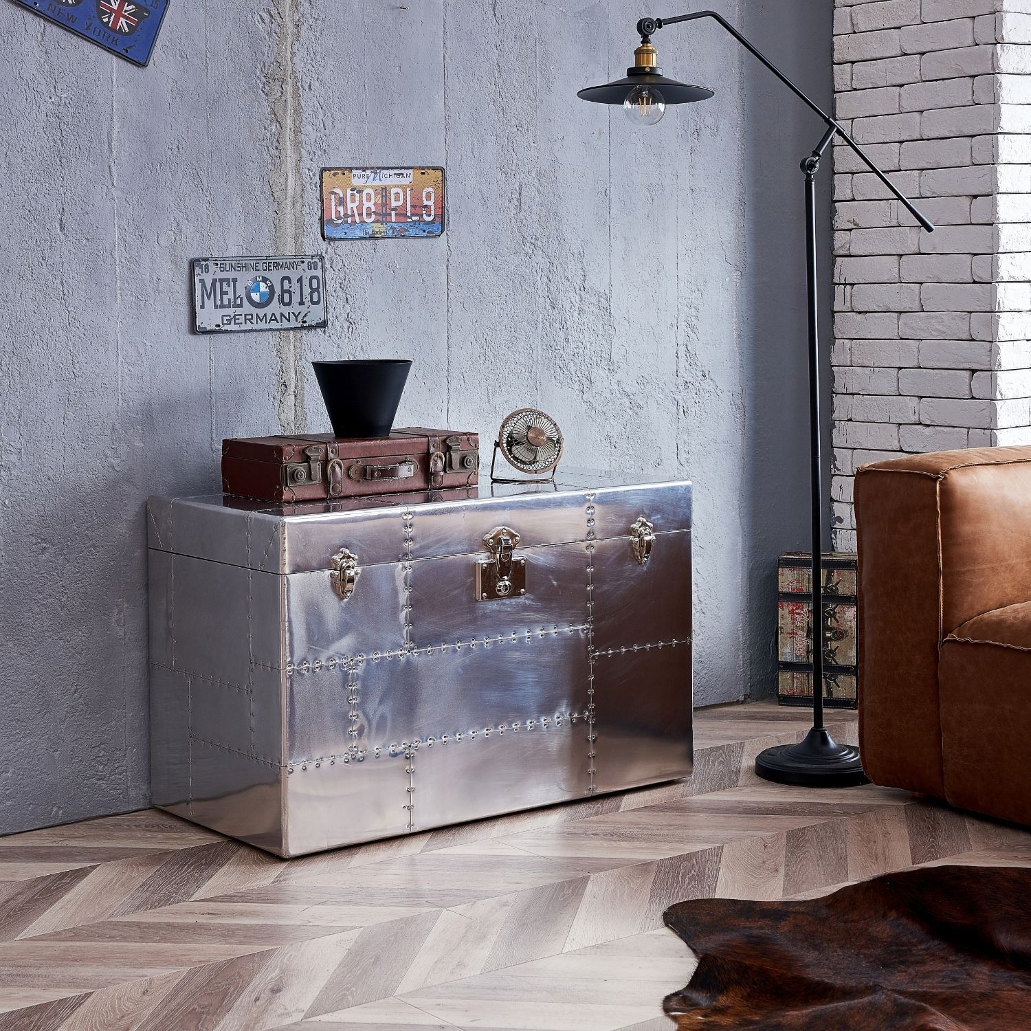 Aumbry Trunk Foundry