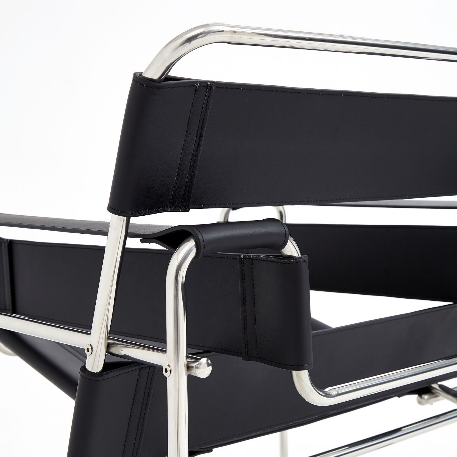 Walsly Chair Accent Chair Mario Capasa