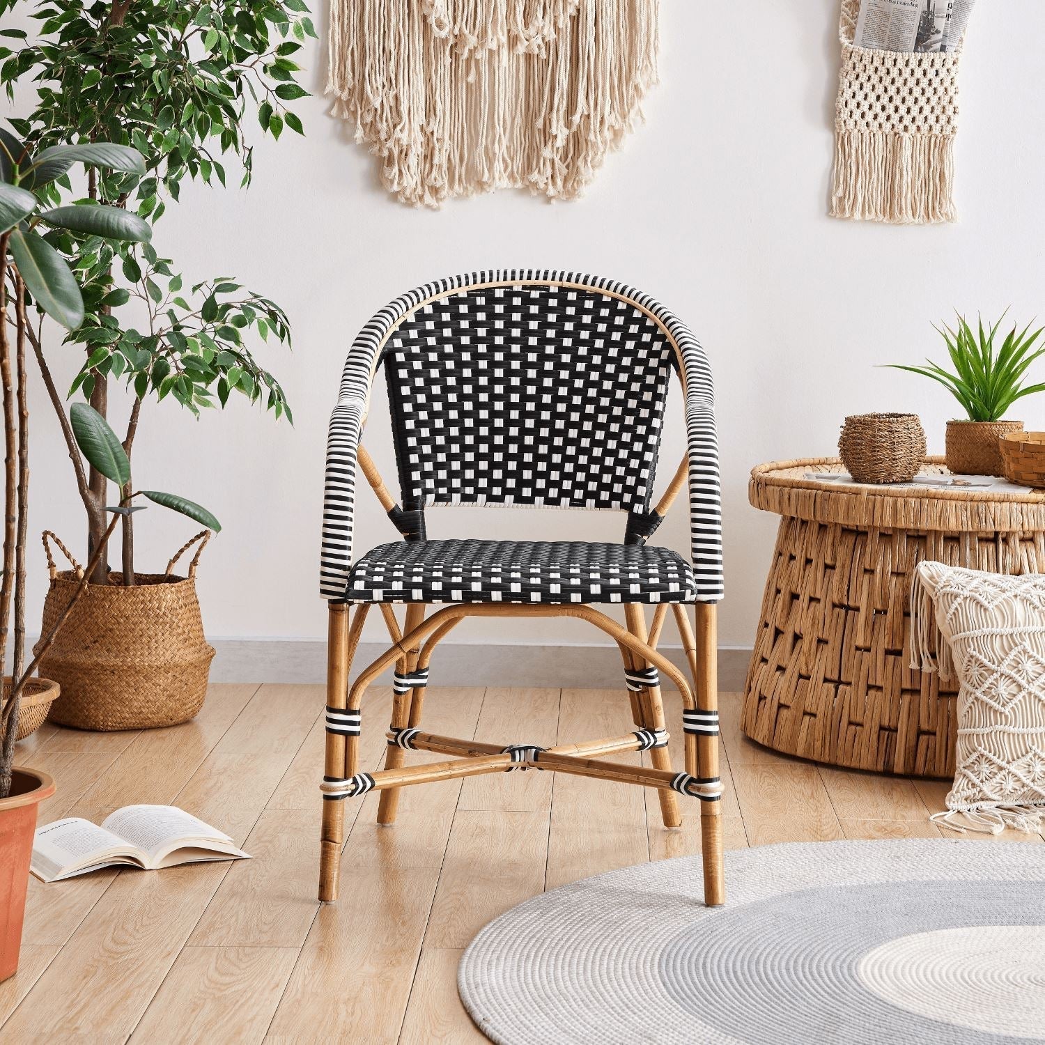Lillyme Armchair - Valyou