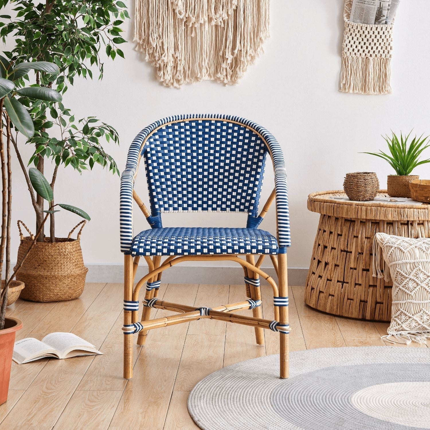 Lillyme Armchair - Valyou