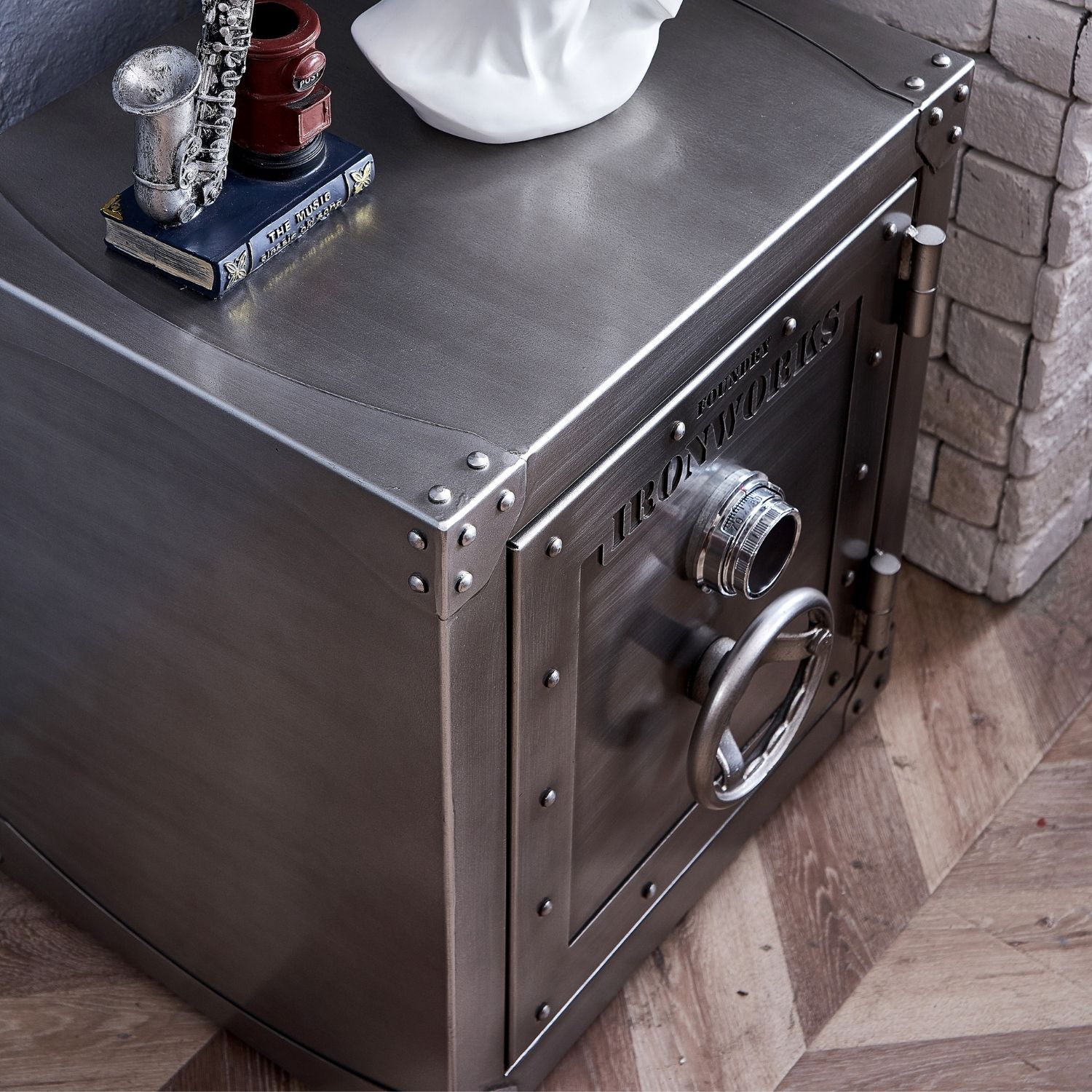 Vault Side Table Valyou Furniture