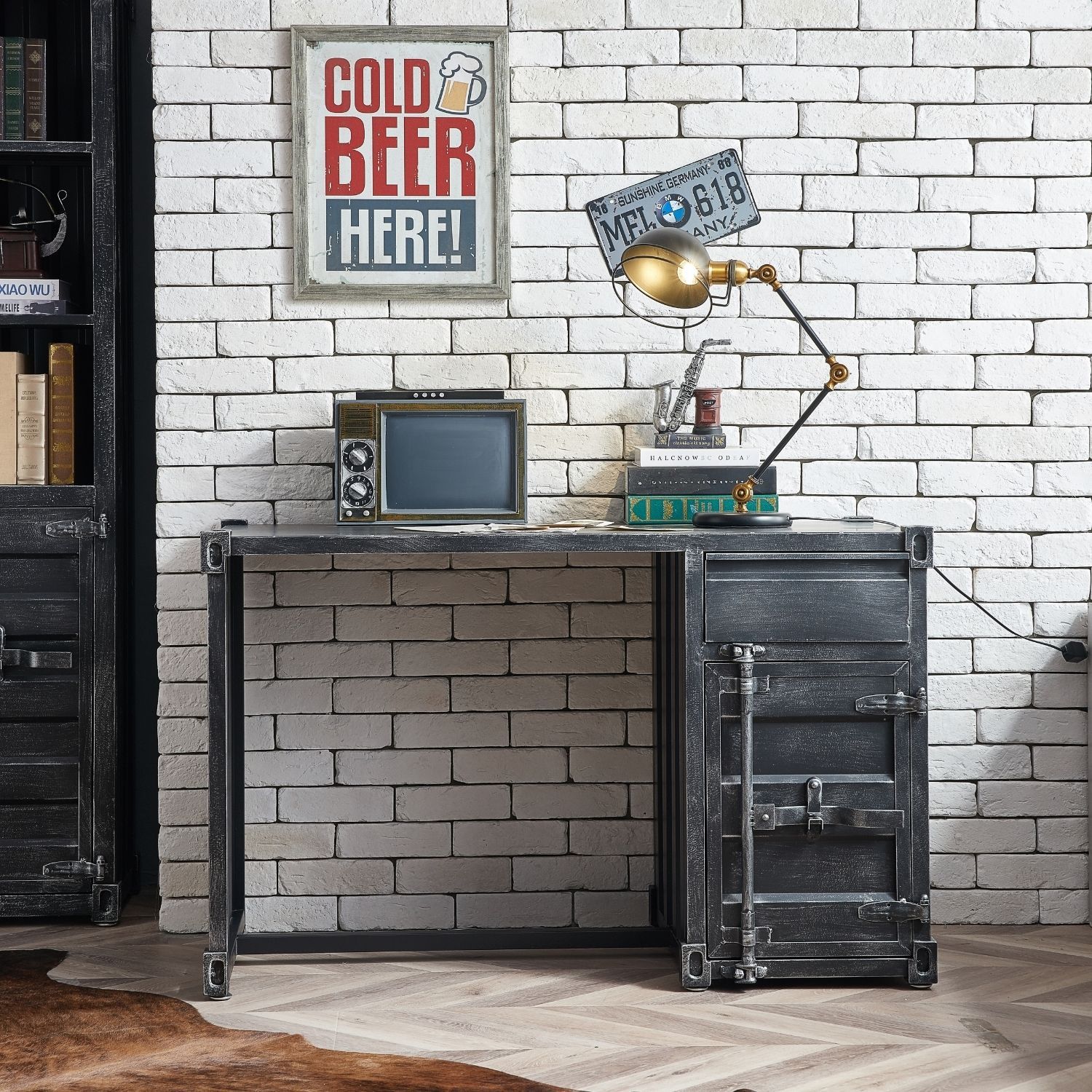 Hargrave Desk Desk Foundry