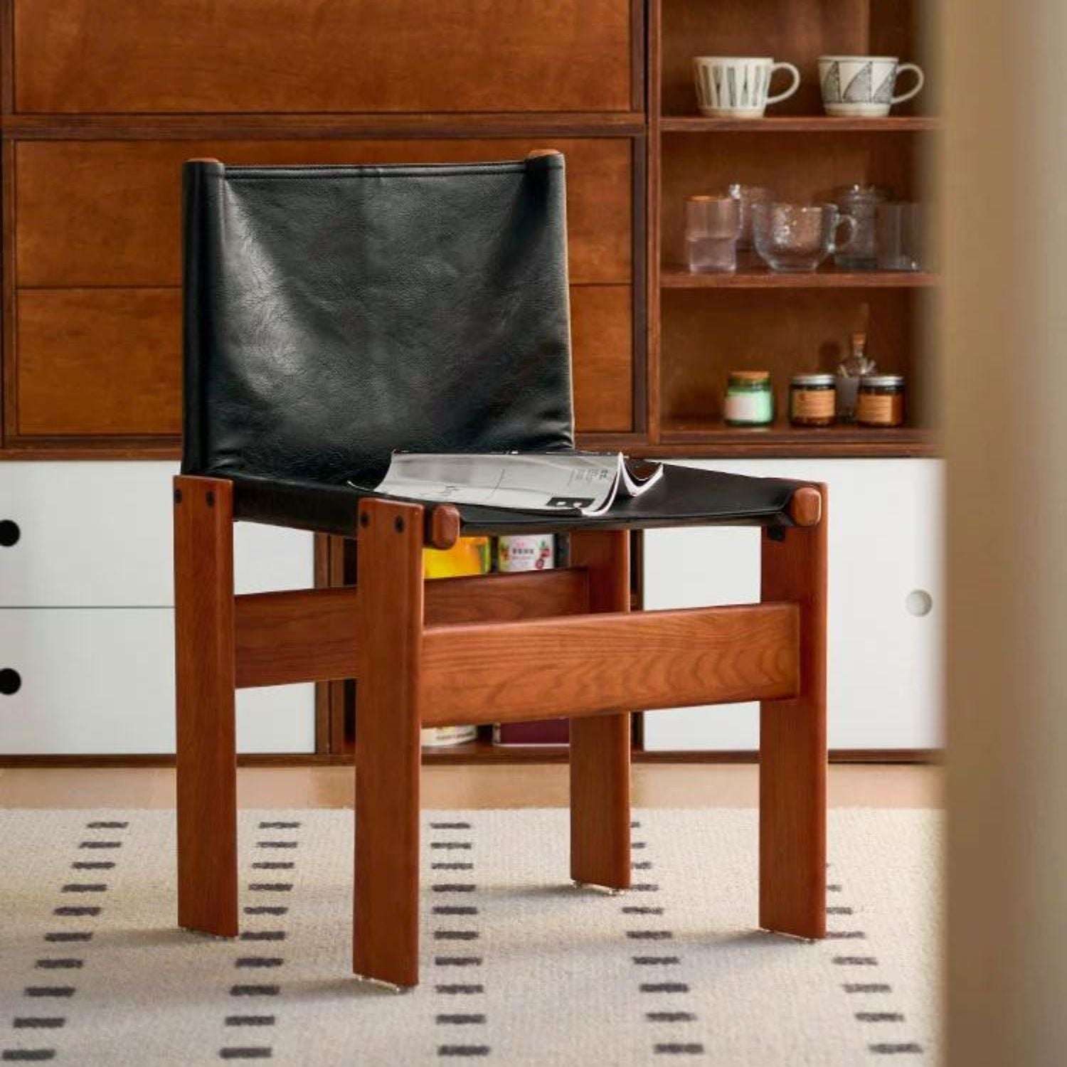 Sonomi Chair