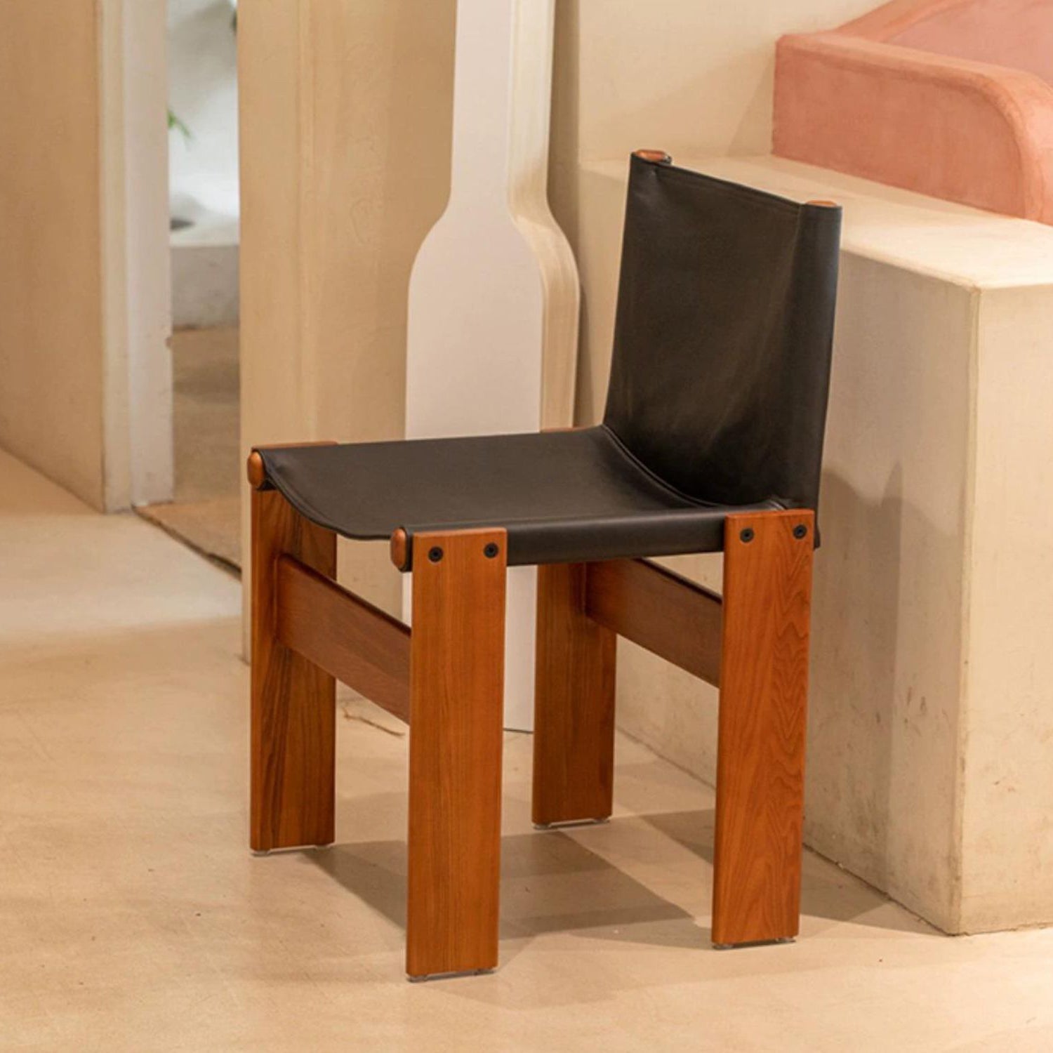 Sonomi Chair