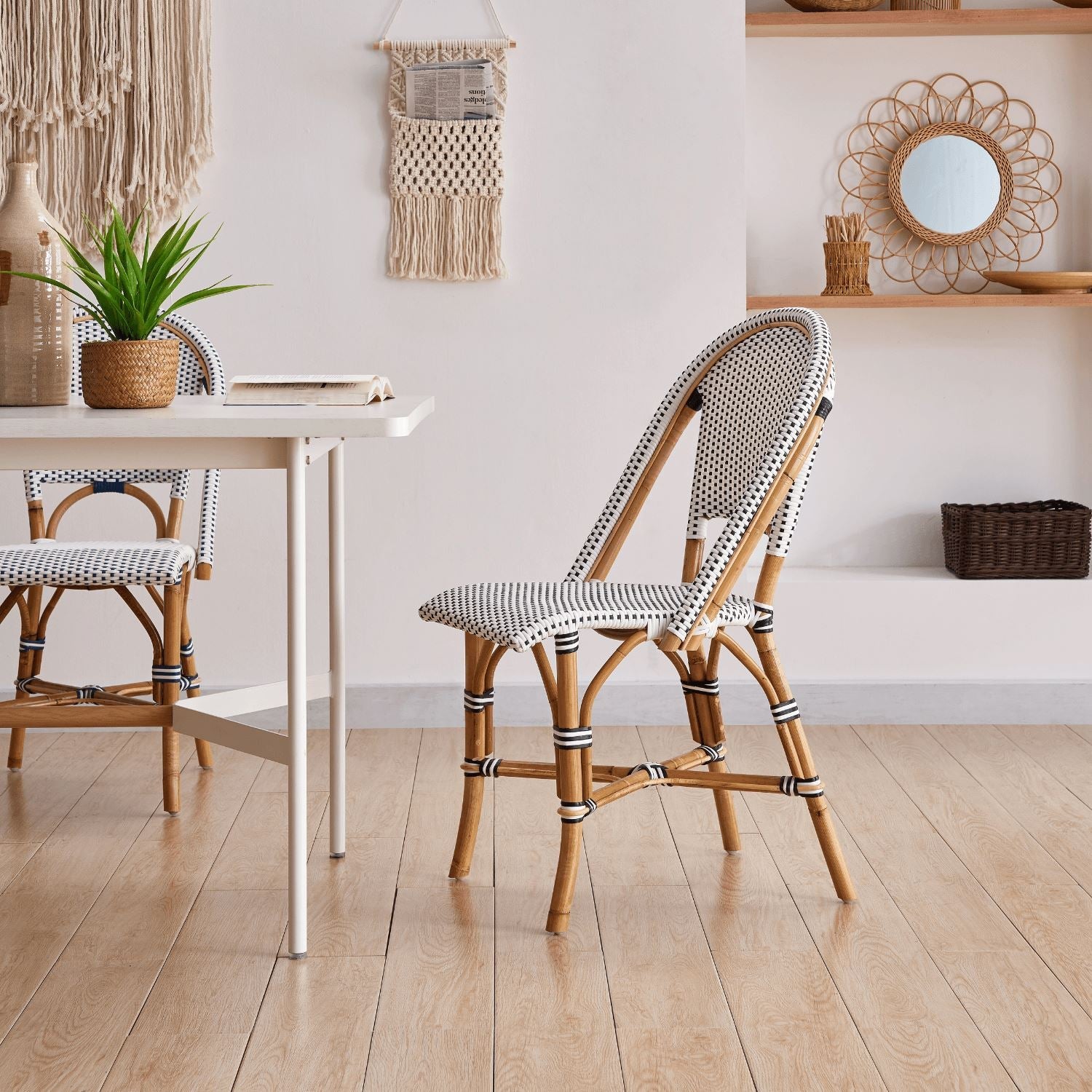 Lillyme Chair - Valyou