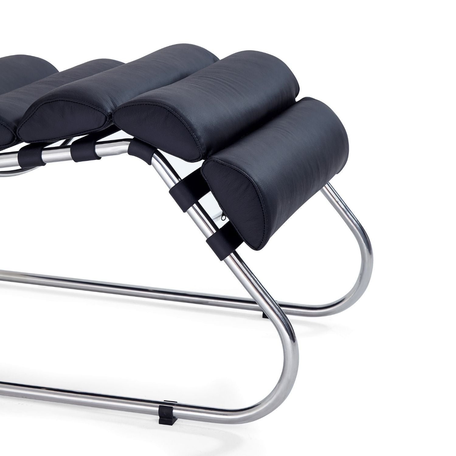 Edward Lounge Chair - Valyou