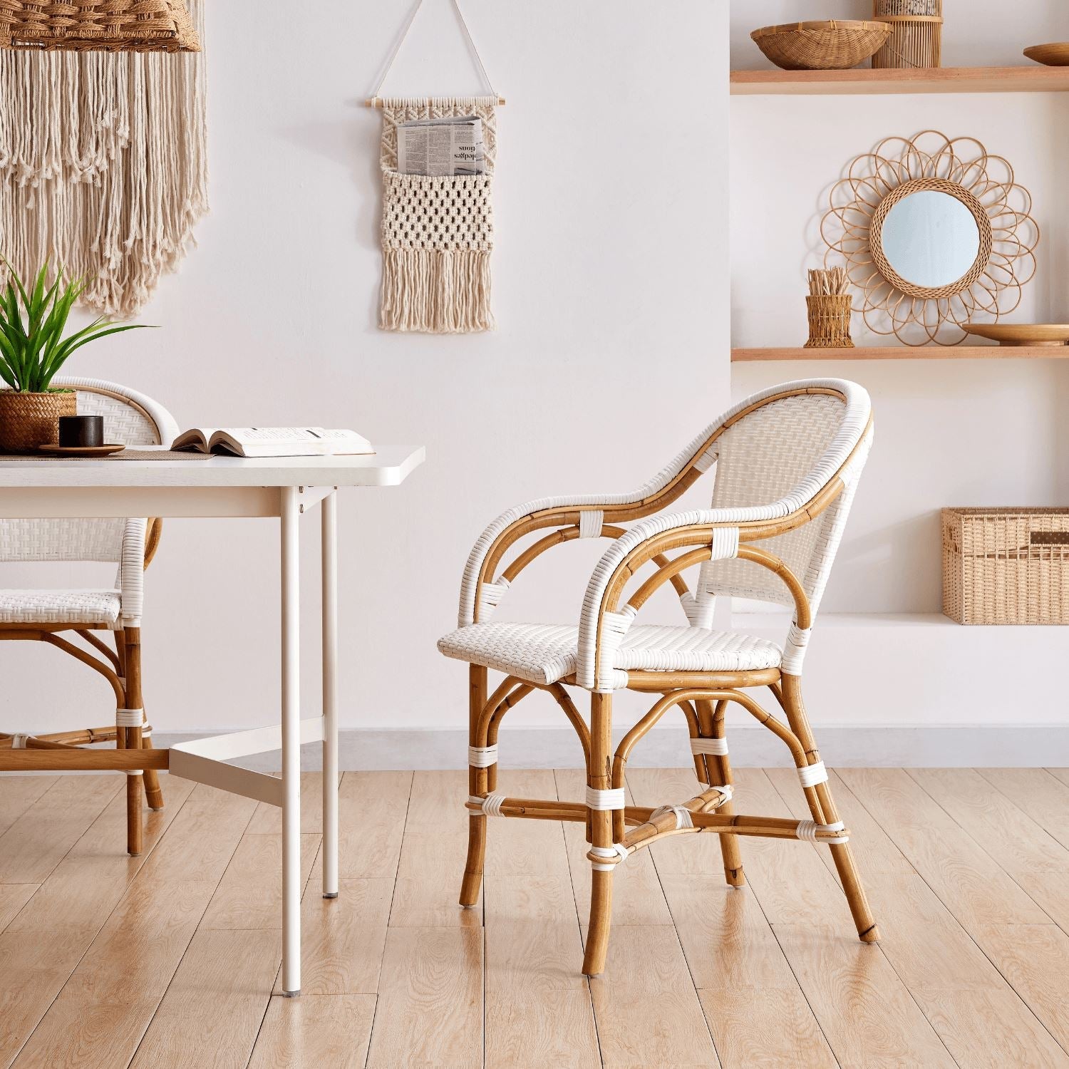 Lillyme Armchair - Valyou