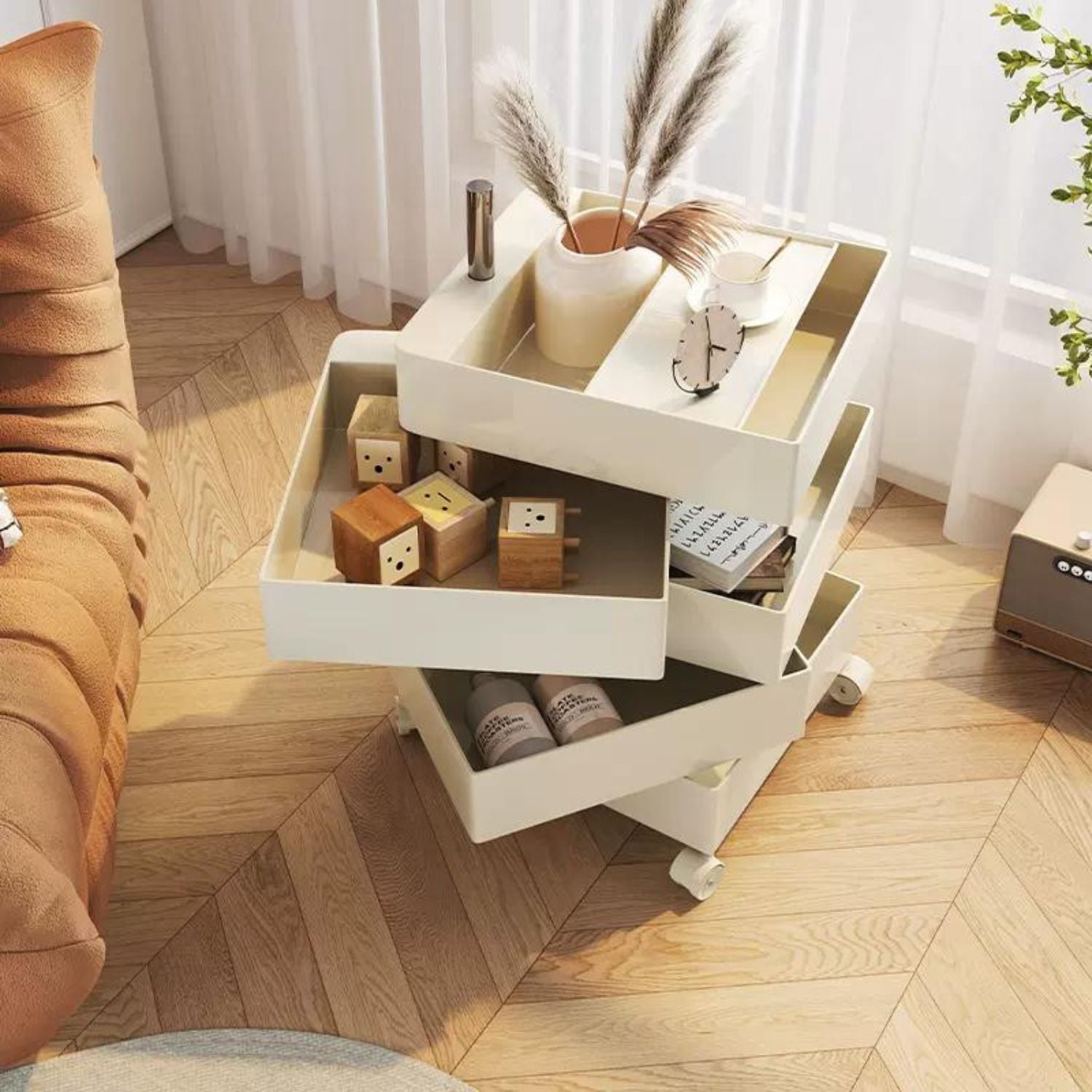 Dakota Rotating Cabinet