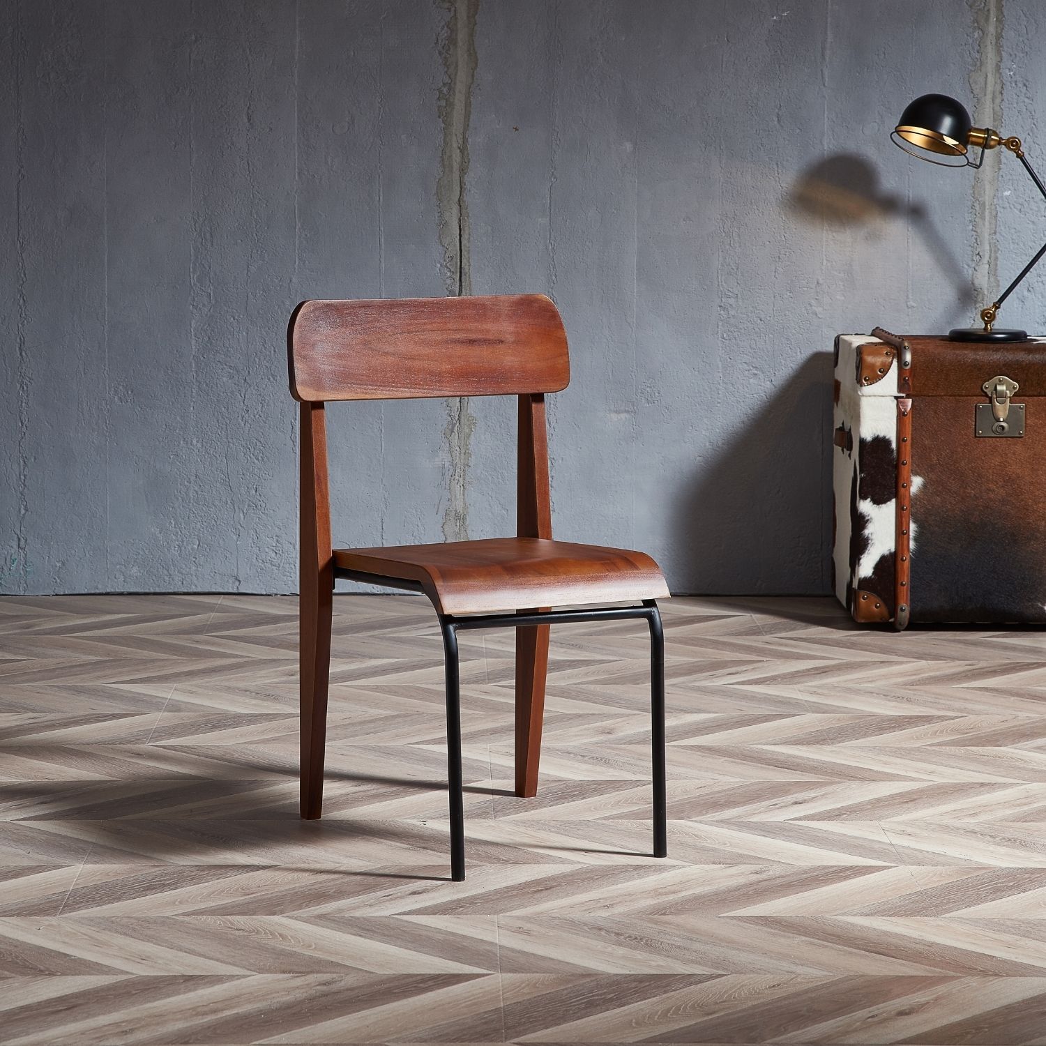 Vitruvian Chair Chair Foundry