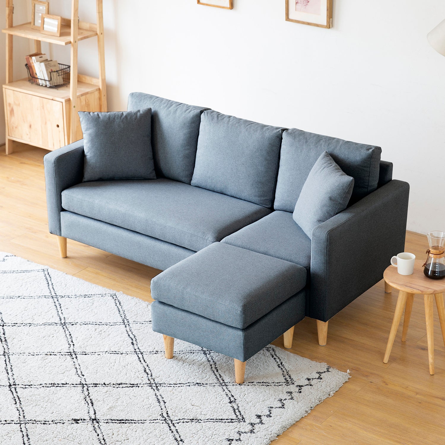Valolam Compact Sectional