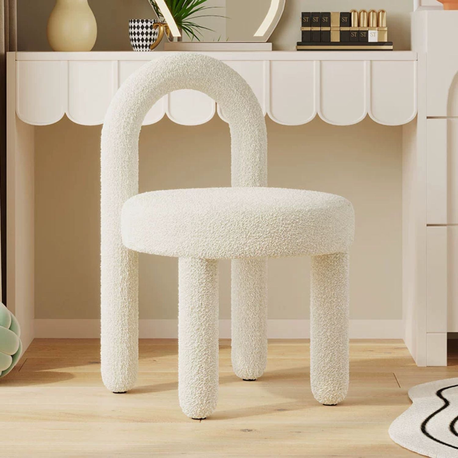 Anika Chair